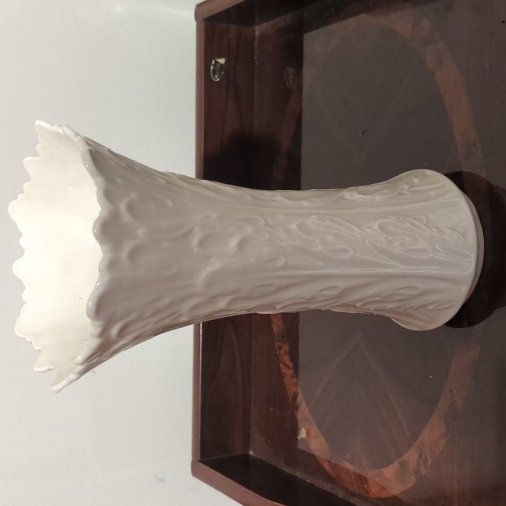 Vintage Lenox Bellina Woodland Leaf Collection Vase